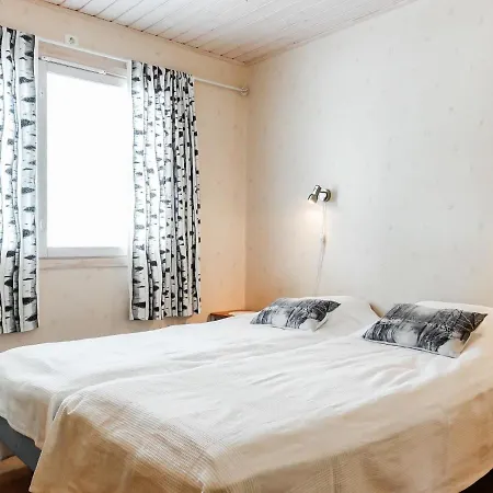 Semesterbostad Lustola B By Interhome